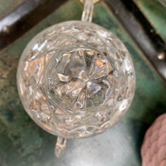 Vintage Crystal 1960's PinWheel Design Sugar Bowl with Lid - Picture 2 of 3